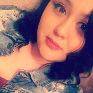 Meet your Posher, Isabel